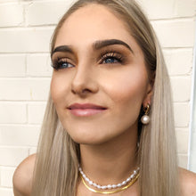 Load image into Gallery viewer, Frankie Pearl Huggie Gold