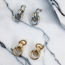 Load image into Gallery viewer, Antonia Drop Earring Gold
