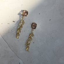 Load image into Gallery viewer, Helena Drop Earring Brown
