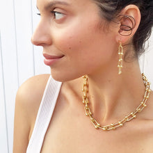 Load image into Gallery viewer, Mila Drop Earring Gold
