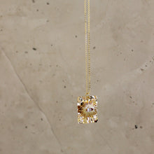 Load image into Gallery viewer, Rhea Necklace Gold
