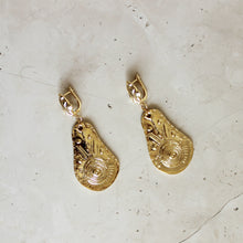 Load image into Gallery viewer, Yasmin Drop Earring Gold
