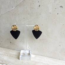 Load image into Gallery viewer, Valeria Drop Earring Gold
