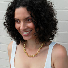 Load image into Gallery viewer, Marcella Necklace
