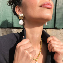 Load image into Gallery viewer, Milena White Pearl Drop Earring
