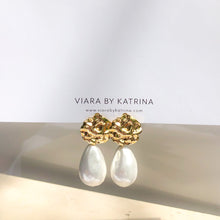 Load image into Gallery viewer, Rosette Pearl Drop Earrings
