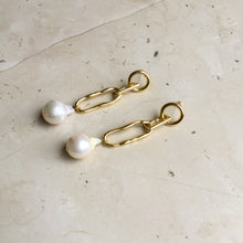 Load image into Gallery viewer, Anna Drop Earrings
