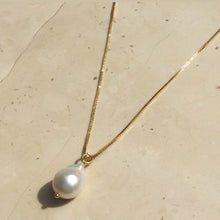 Load image into Gallery viewer, Arabella Pearl Drop Necklace
