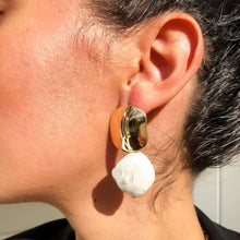 Load image into Gallery viewer, Milena White Pearl Drop Earring
