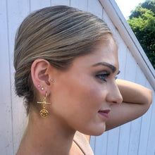 Load image into Gallery viewer, Tati Drop Earrings
