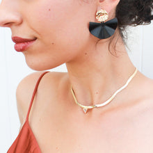 Load image into Gallery viewer, Valentina Drop Earring Gold
