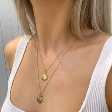 Load image into Gallery viewer, Evie Necklace Gold
