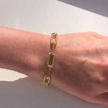 Load image into Gallery viewer, Andrea Bracelet Gold
