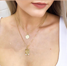 Load image into Gallery viewer, Gia Necklace Gold
