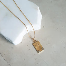 Load image into Gallery viewer, Gia Necklace Gold
