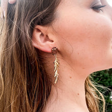 Load image into Gallery viewer, Helena Drop Earring Brown
