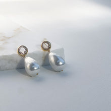 Load image into Gallery viewer, Gianna Drop Earrings
