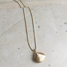 Load image into Gallery viewer, Clementine Necklace
