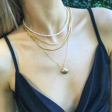 Load image into Gallery viewer, Vera Necklace Gold
