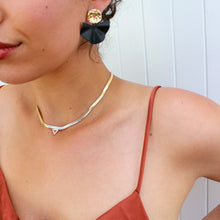 Load image into Gallery viewer, Valentina Drop Earring Gold
