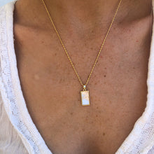 Load image into Gallery viewer, Susie Necklace Gold
